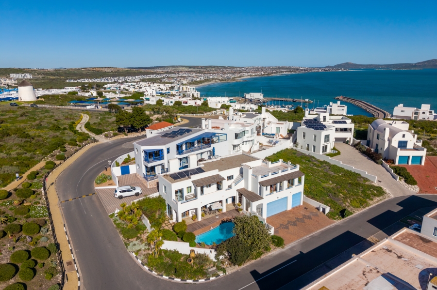 4 Bedroom Property for Sale in Paradise Beach Western Cape